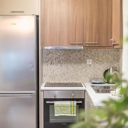 Erythros Boutique Suite By Cloudkeys Athen Eksteriør bilde
