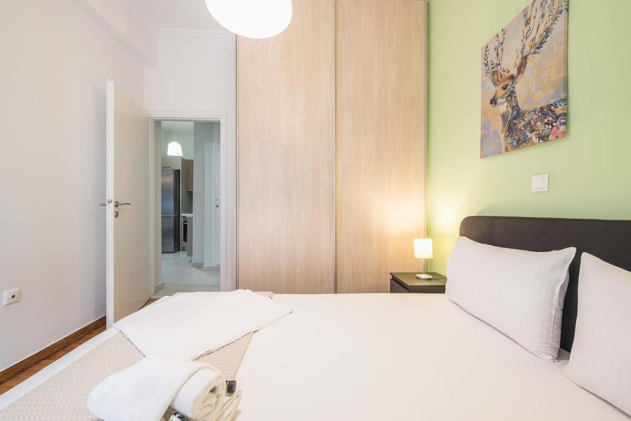 Erythros Boutique Suite By Cloudkeys Athen Eksteriør bilde
