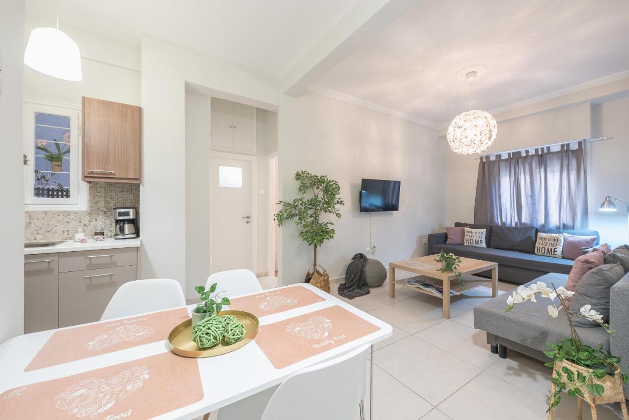 Erythros Boutique Suite By Cloudkeys Athen Eksteriør bilde