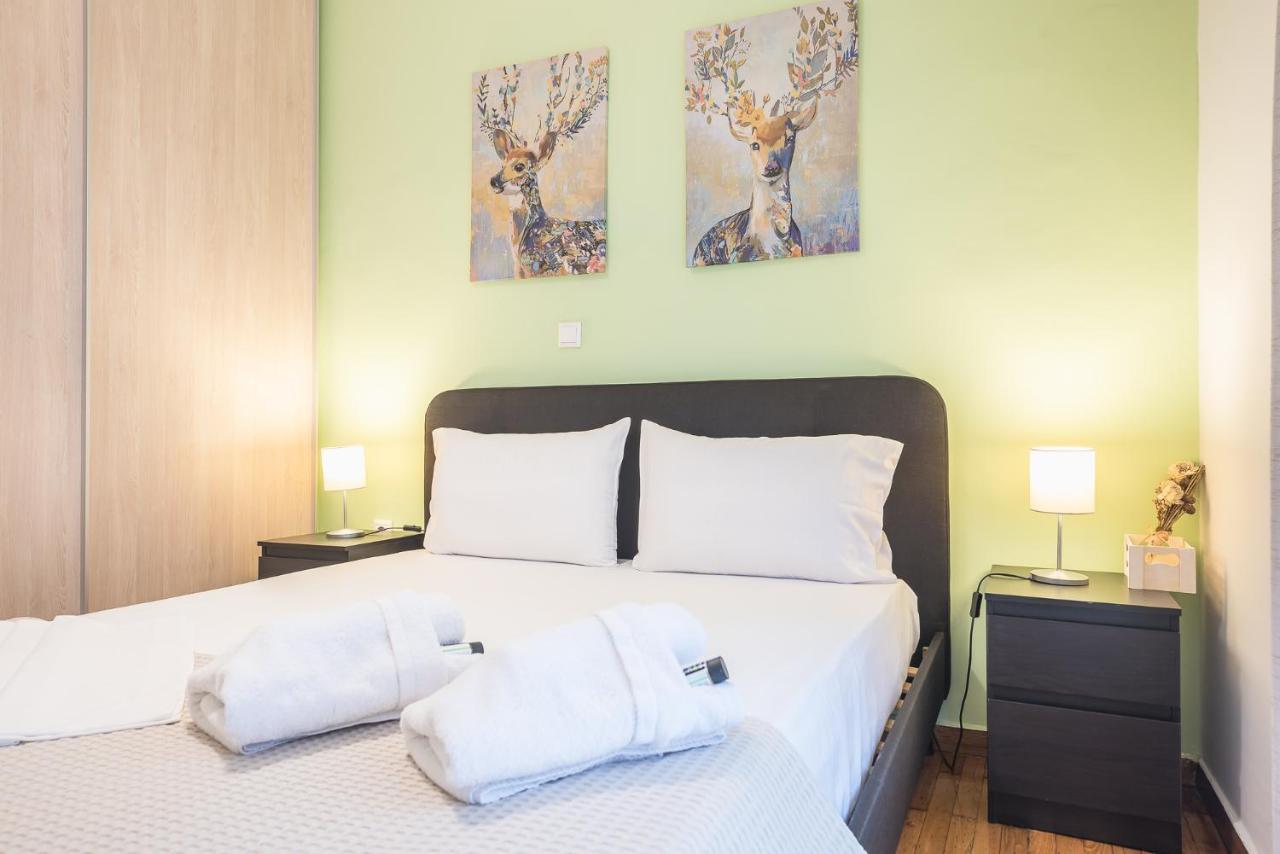 Erythros Boutique Suite By Cloudkeys Athen Eksteriør bilde